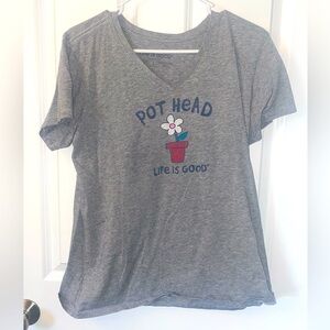 Life is Good Women’s Gray Graphic Tee Large
